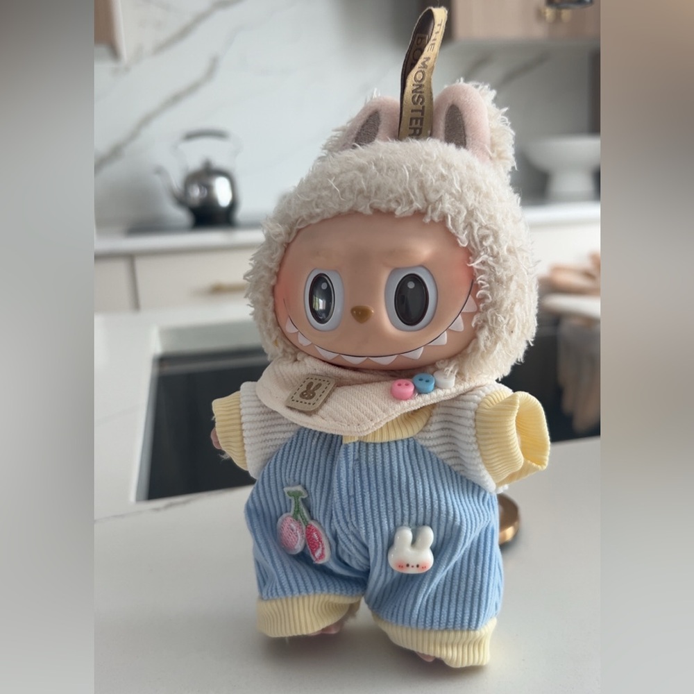 regular white labubu